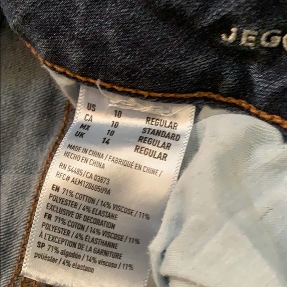 Jeans - Picture 3 of 4